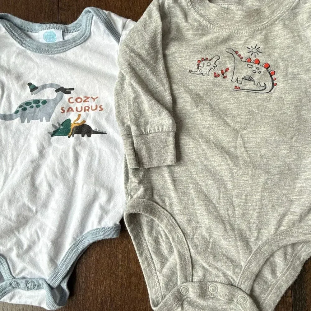 Baby boys size 6 months lot of 5 assorted one piece‎ shirts carters others